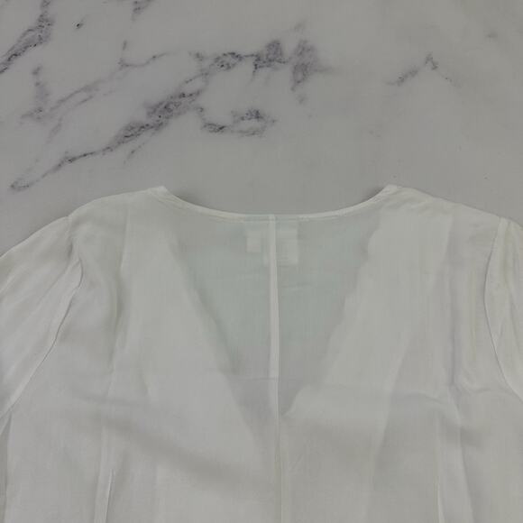 Soft Surroundings Lace Trim Top Size M White Floral Embroidered Scallop Buttons - Picture 8 of 11